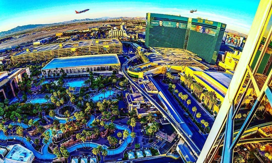 Lucky Gem Penthouse & Luxury Suites At Signature Resort, Strip View 509 Лас-Вегас Экстерьер фото
