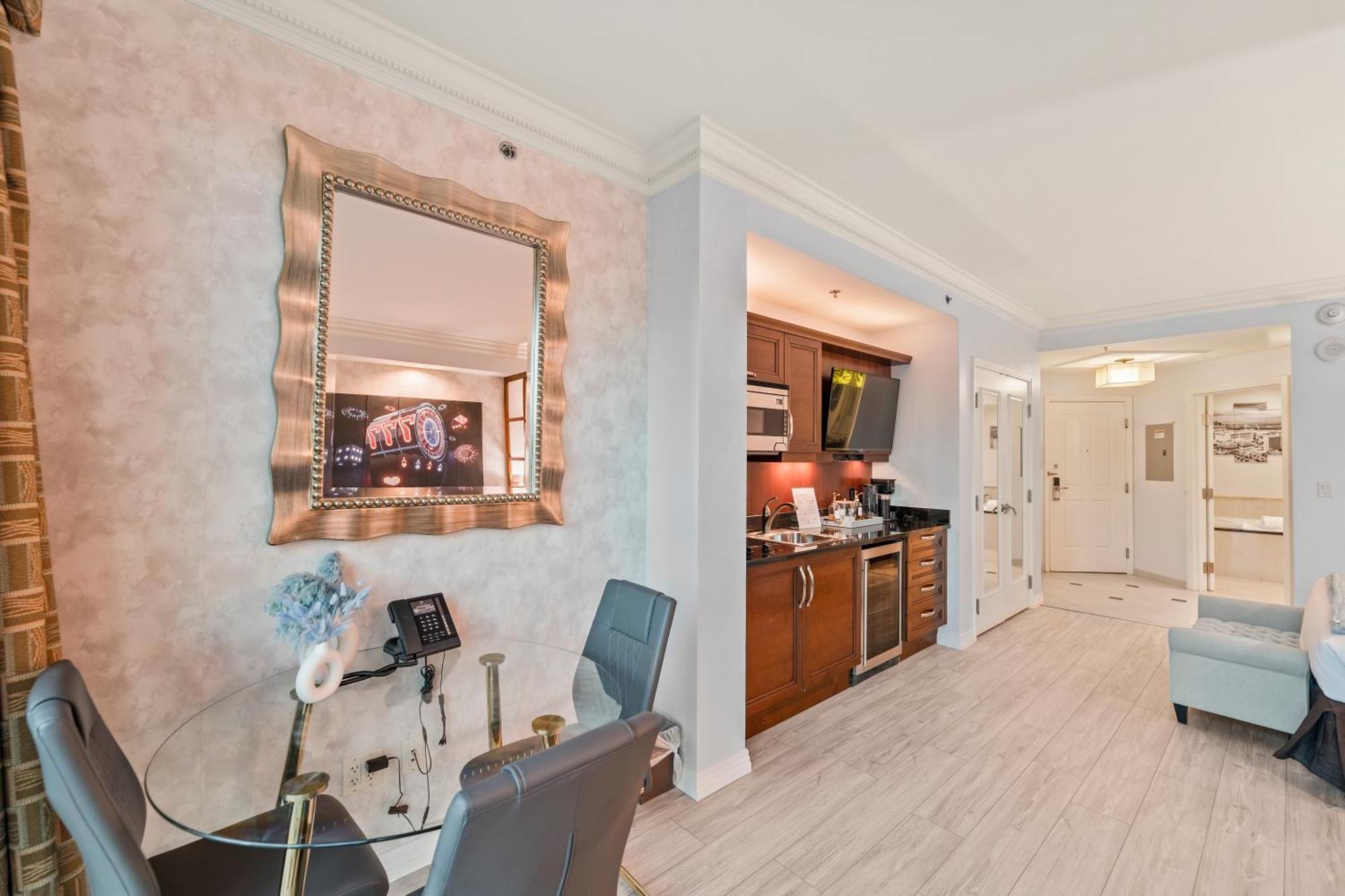 Lucky Gem Penthouse & Luxury Suites At Signature Resort, Strip View 509 Лас-Вегас Экстерьер фото
